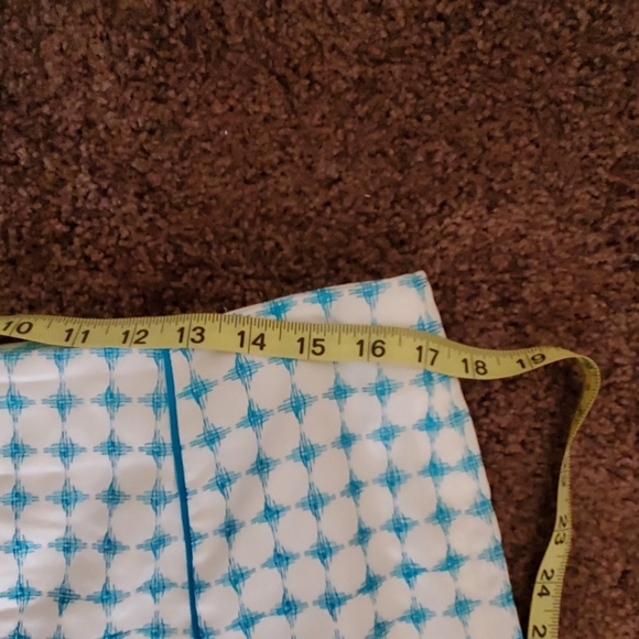 Peck and peck - Picture 4 of 8